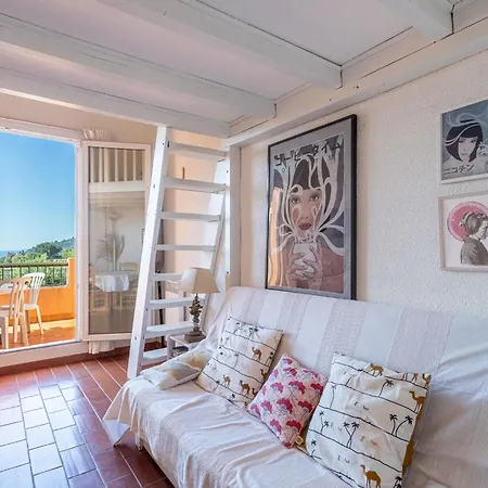 Apartmán Les Mas De Pramousquier-13 By Interhome