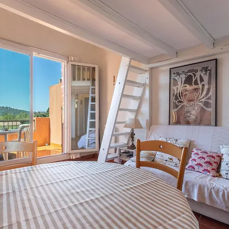 Apartmán Les Mas De Pramousquier-13 By Interhome