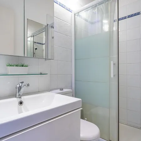 Apartmán Les Mas De Pramousquier-13 By Interhome *